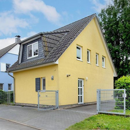 Haus Seerose - Ferienhaus Mit Garten Nahe Fleesensee Fuer Natur Und Erholung Гёрен-Леббин Экстерьер фото